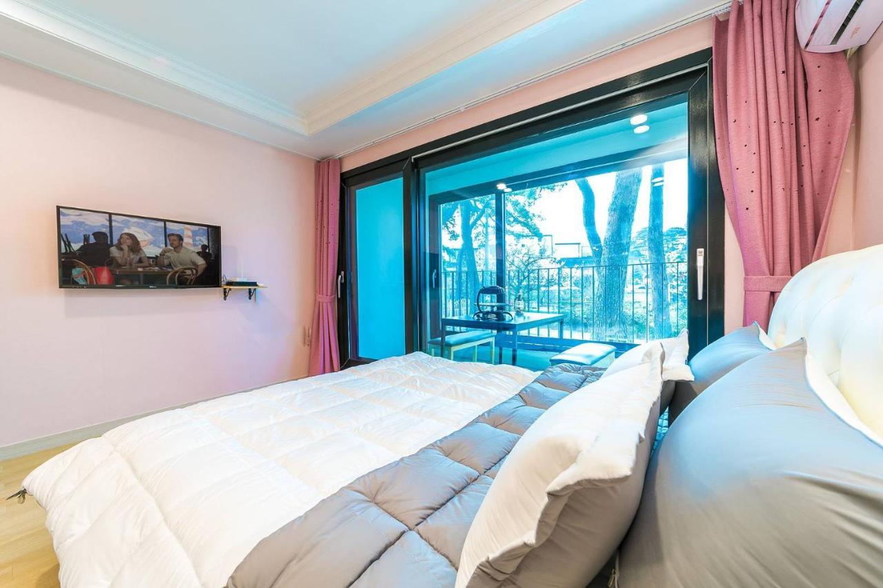 Gangneung Haesolnaeeum Pension ภายนอก รูปภาพ